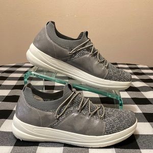 REMONTE SOFT SHOES SNEAKERS SLIP ON Size 39/8-8.5 Gray Silver Metallic Light